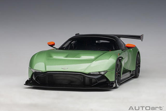 autoart aston martin vulcan