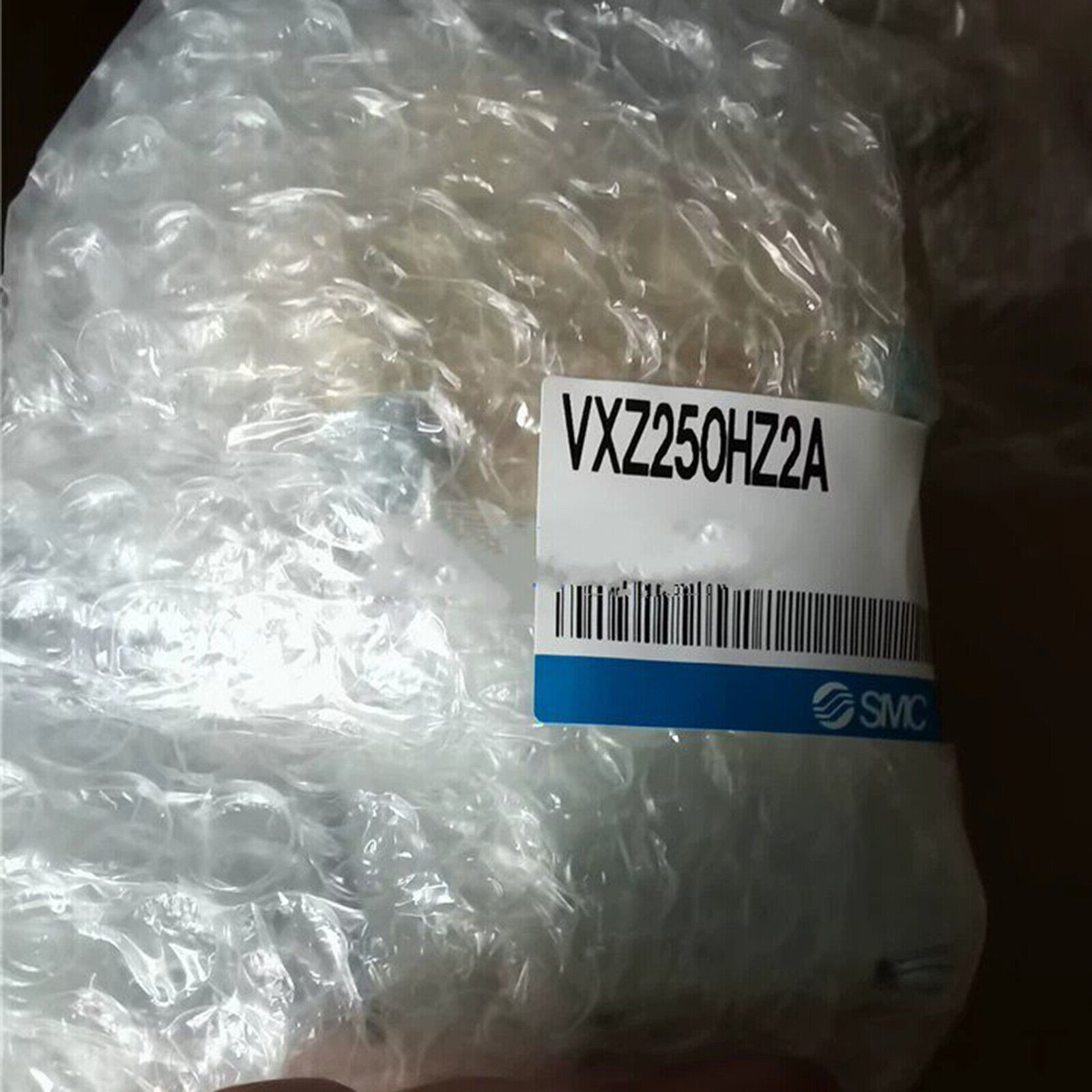 1pcs new SMC VXZ250HZ2A solenoid valve #F22