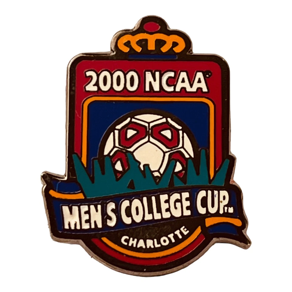 NCAA Fútbol Hombres Copa Universitaria 2000 Solapa Sombrero Prendedor Fan Regalo Vintage Recuerdo Foto 2 de 4