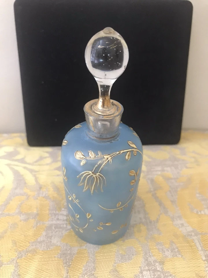 Antique French France Opaline Art Glass Gold Gilded Stars Perfume Bottle - Image 2 of 4