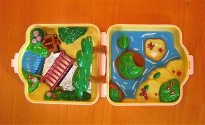 pokemon polly pocket style playsets