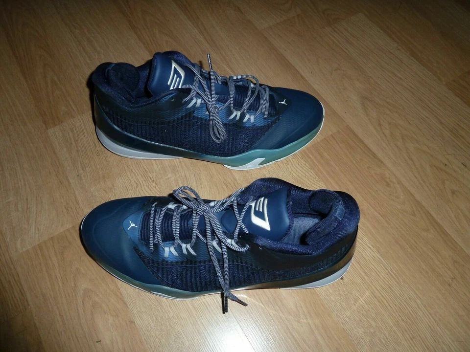 Jordan CP3.V111 синий/светло-голубой белый 684855 407 США мужские размер 12 Великобритания 11 евро 46 - Изображение 2 из 4