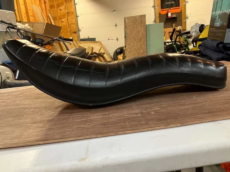 1974 harley davidson fxe superglide factory seat oem vintage - Image 3 of 4