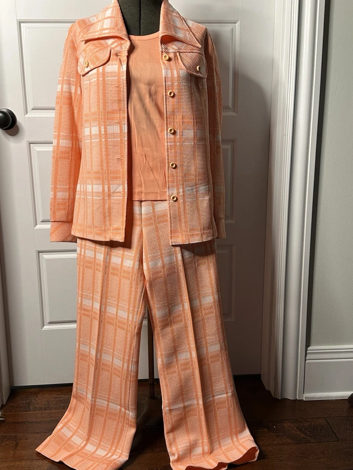 De colección ~ Años 70 ~ Traje de pantalón a cuadros de poliéster para mujer ~ 3 piezas ~ JC Penney Fashions ~ Foto 3 de 4