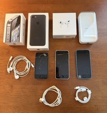 Lot of Apple iPhones And Extras *READ DESCRIPTION*