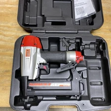 MAX USA CORP TA238B/18-6 Narrow Crown Stapler , 18 ga. Red