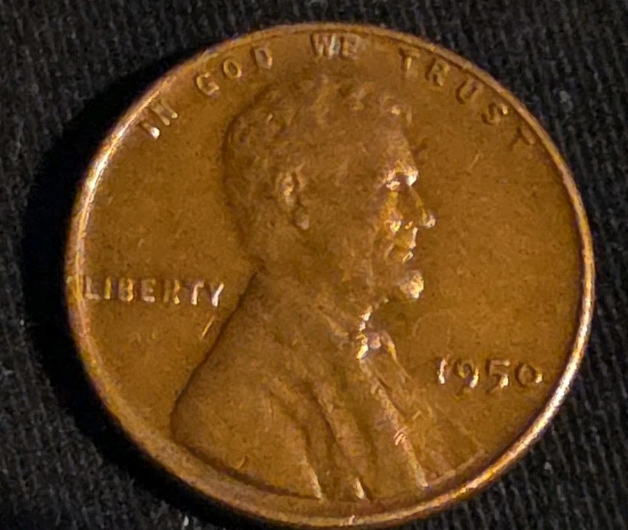 1950 Lincoln Wheat. No Mint. L On Rim Error!!! Full Stocks and Curly Hair. Rare - Image 2 of 4