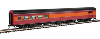 Walthers ~ HO Scale ~ 85' Budd Baggage-Lounge ~ Southern Pacific ~ 910-30064