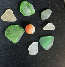 Lot Of 8 Genuine Surf Tumbled Beach Sea Glass Old Bottle Tops Old Swirled Marble
