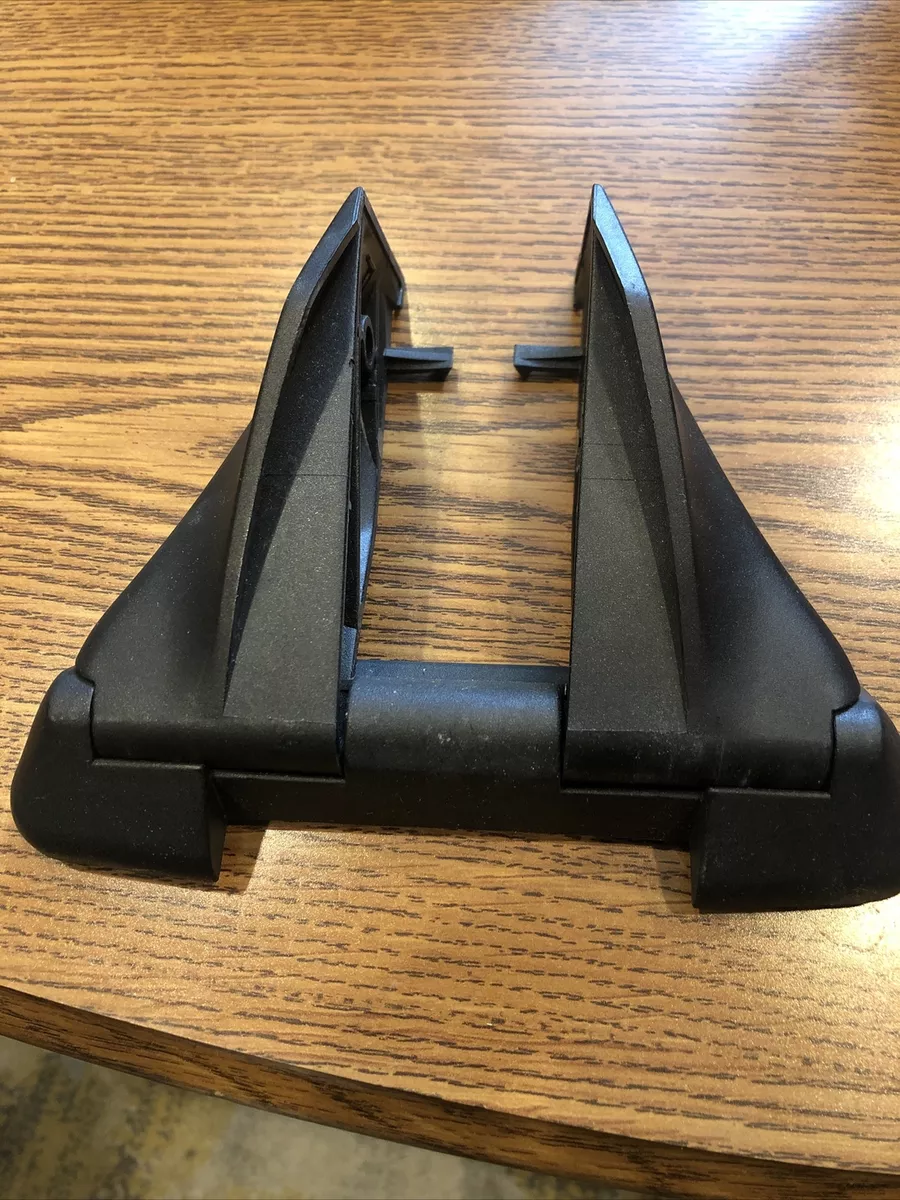 Yakima Q Tower replacement parts BOTTOM LEFT RIGHT plastic 8000105 housing