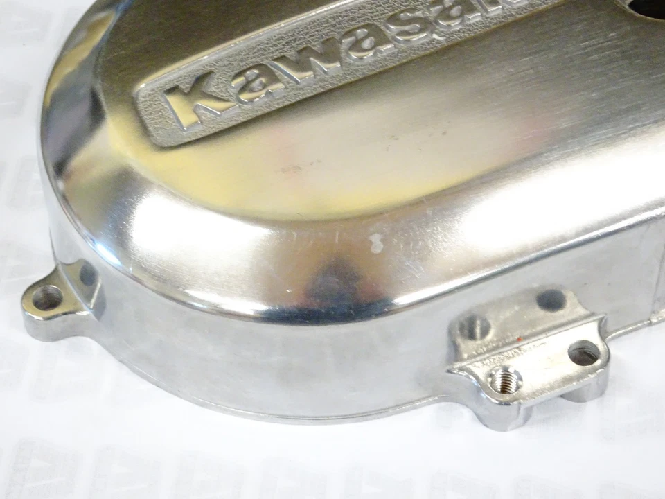 Cubierta del motor izquierda Kawasaki NOS NUEVA 14031-1019-2H KD KE KS KD125 KE125 KS125 Foto 4 de 4