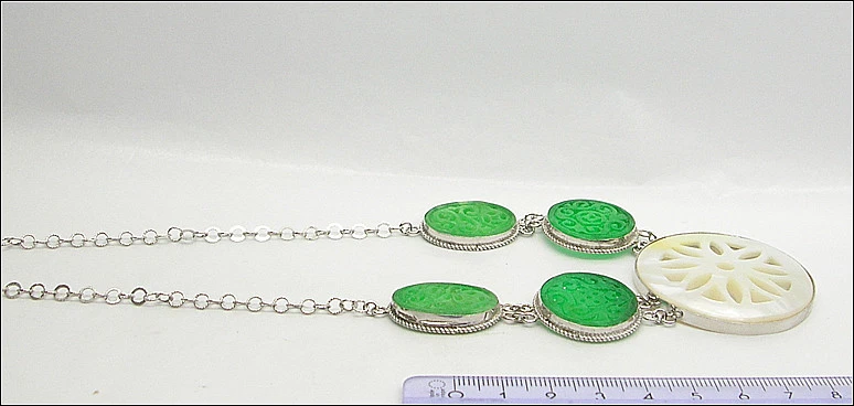 COLLANA IN ARGENTO 925 CON MADREPERLA E GIADA VERDE INCISA AGLN 043 - Immagine 3 di 3