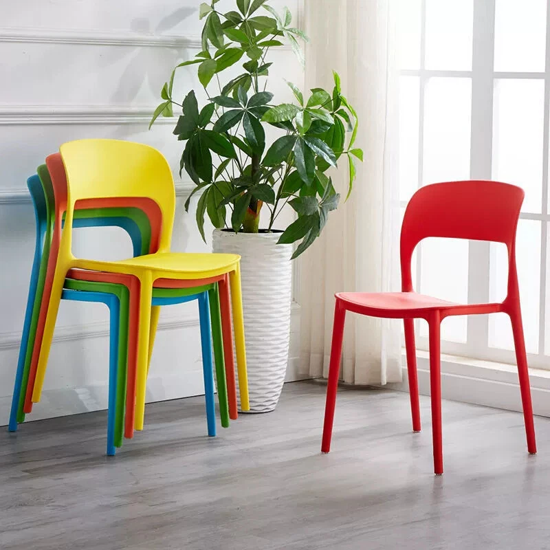 Master Style Modern Patio Outdoor Indoor Kitchen Dining Stackable Plastic Chairs