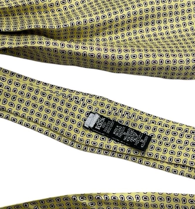 TIE RACK Yellow Paisley Silk LUXURY Ascot Cravat ENGLAND  - Image 3 of 3