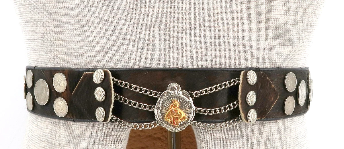Vintage Argentine Gaucho Coin Belt White Leather Chain Concho Boho Western Argentine gaucho belt and knife hi-res stock photography and  main image 4