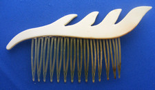 40S HAIR COMB CREAM PLASTIC MOD FEATHER SHAPE VINTAGE HAIR ACCESSORY 5" X 2.5"