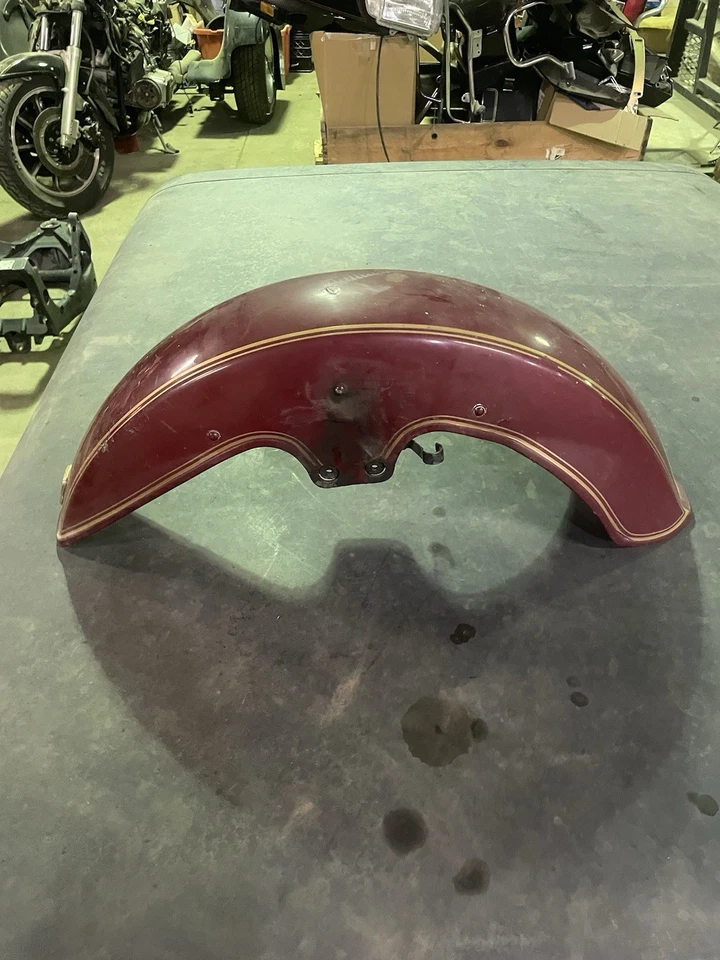 Guardabarros rueda delantera Honda Goldwing 1000 GL1000 75-79 Foto 4 de 4