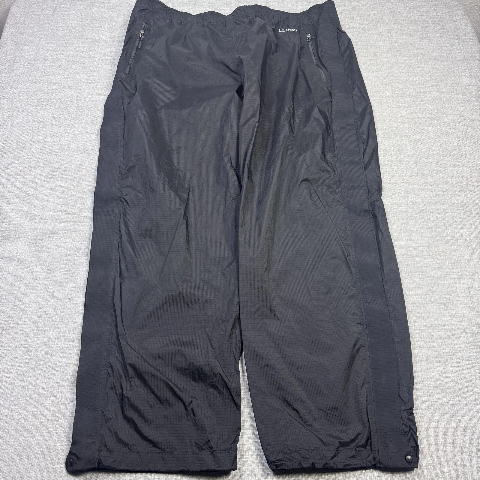 L.L. Bean Rain Pants Mens 2XL 32 Black Nylon Relaxed Elastic Waist Pockets
Opens in a new window or 