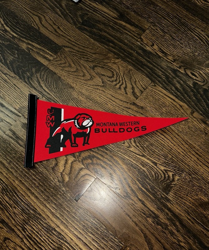 Montana Western Bulldogs Pennant