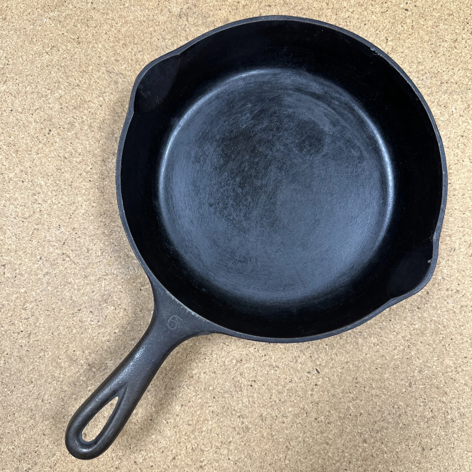 Wagner Ware Sidney -O- #6 Cast Iron 9.25” Skillet Frying Pan 1056L
