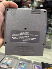 3-D WorldRunner - 5-Screw (Nintendo Entertainment System) NES CIB Complete