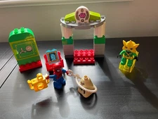 Lego Duplo 10893 Spider-Man vs Electro Complete Set Marvel Comics 2019 Retired