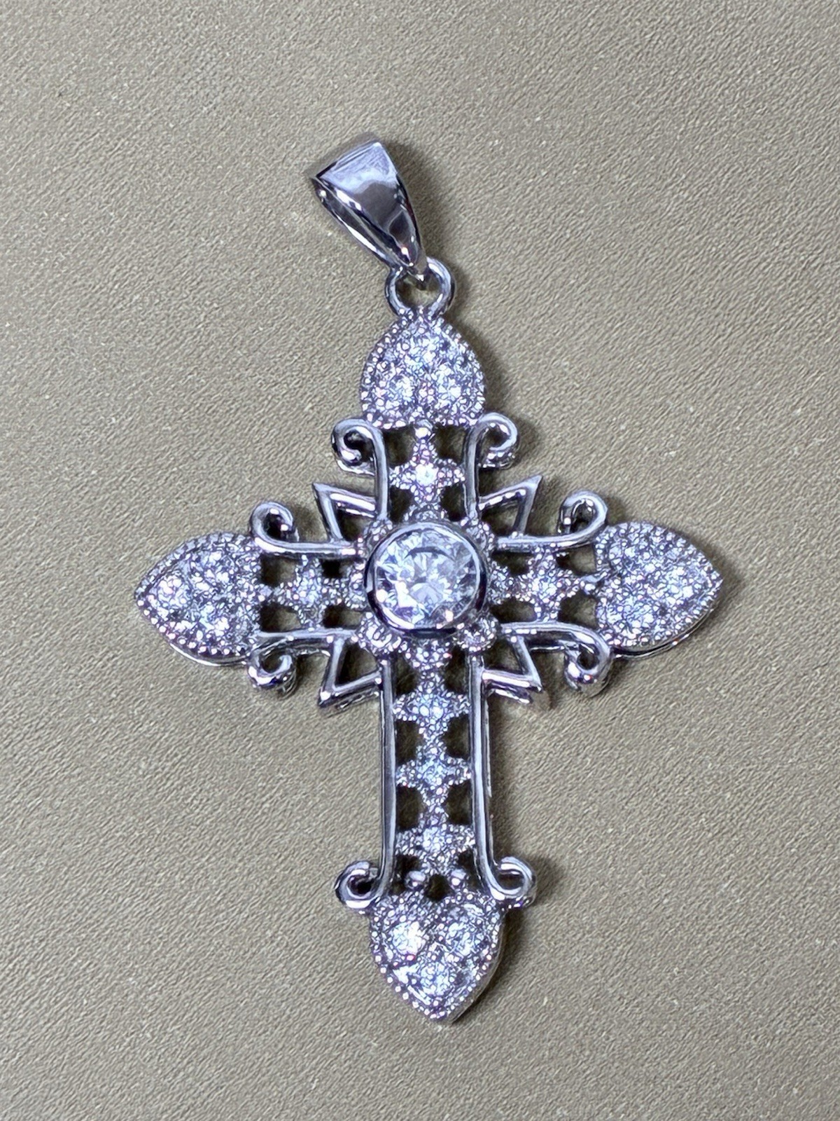 Solid Sterling Silver .925 Beautiful Cross/Pendant - image 1