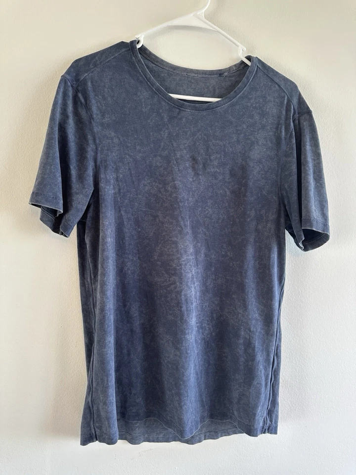 Camisa Lululemon Pequeña Azul Exterior Pullover Metal Atletismo Para Hombres Preppy Yoga Foto 2 de 4