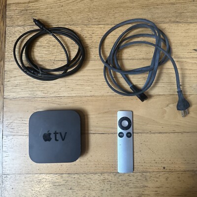 Apple TV 3rd Generation 8GB HD Media Streamer A1469 Plus Optical Cable