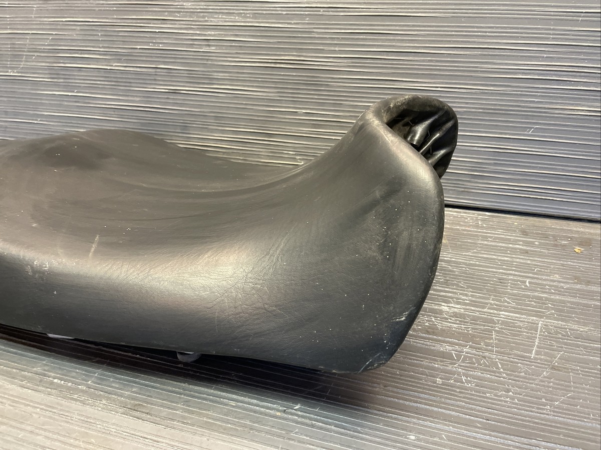ほな　12/11 1992 Kawasaki Ninja ZX11 C ZX1100C Seat OEM #1220229 | eBay