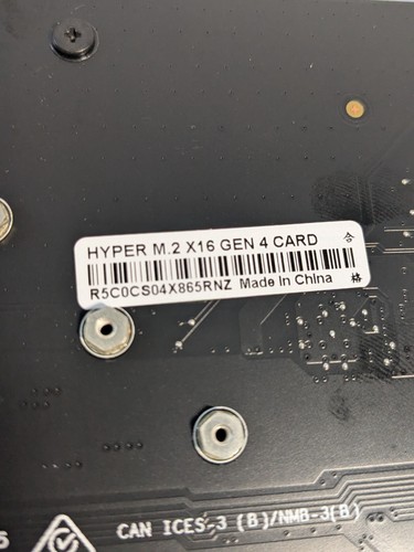 Asus Hyper M.2 X16 Gen 4 Silver PCIE 4.0/3.0 NVME RAID Expansion Card - Afbeelding 8 van 12