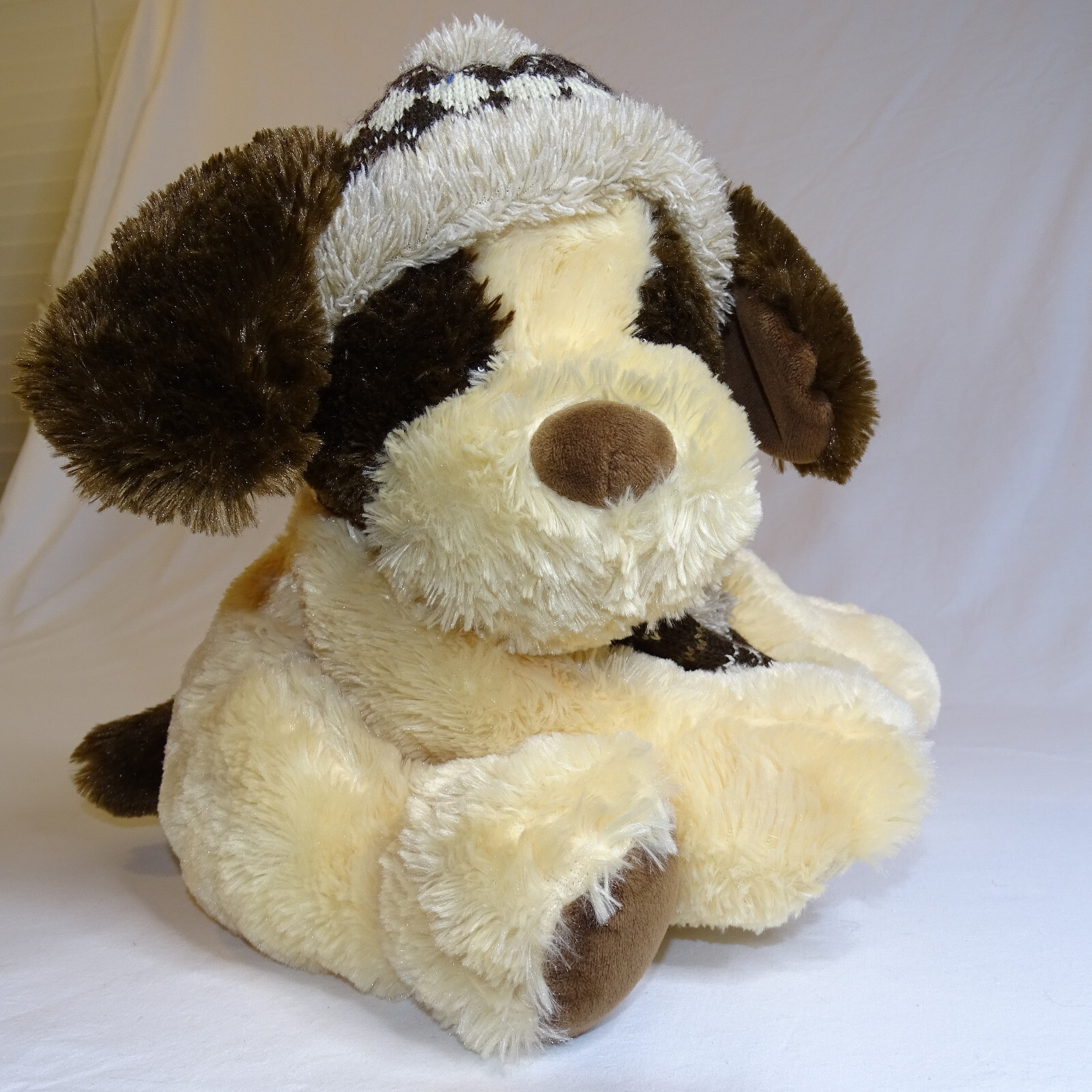 Hugfun International Kowloon Hong Kong Plush Dog Winter Hat & Scarf Brown Puppy