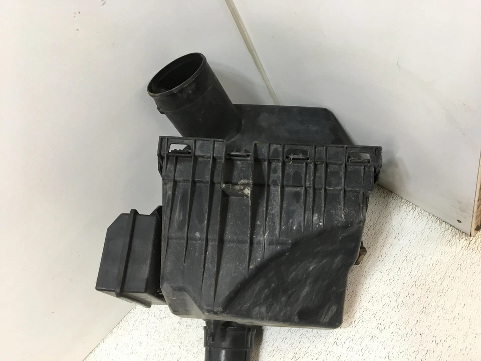 Filtro de aire Jeep Grand Cherokee 05 Foto 2 de 3