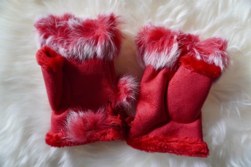 Fur Trimmed Fingerless Gloves - Red, Cocoa Brown & Grey - Picture 11 of 11