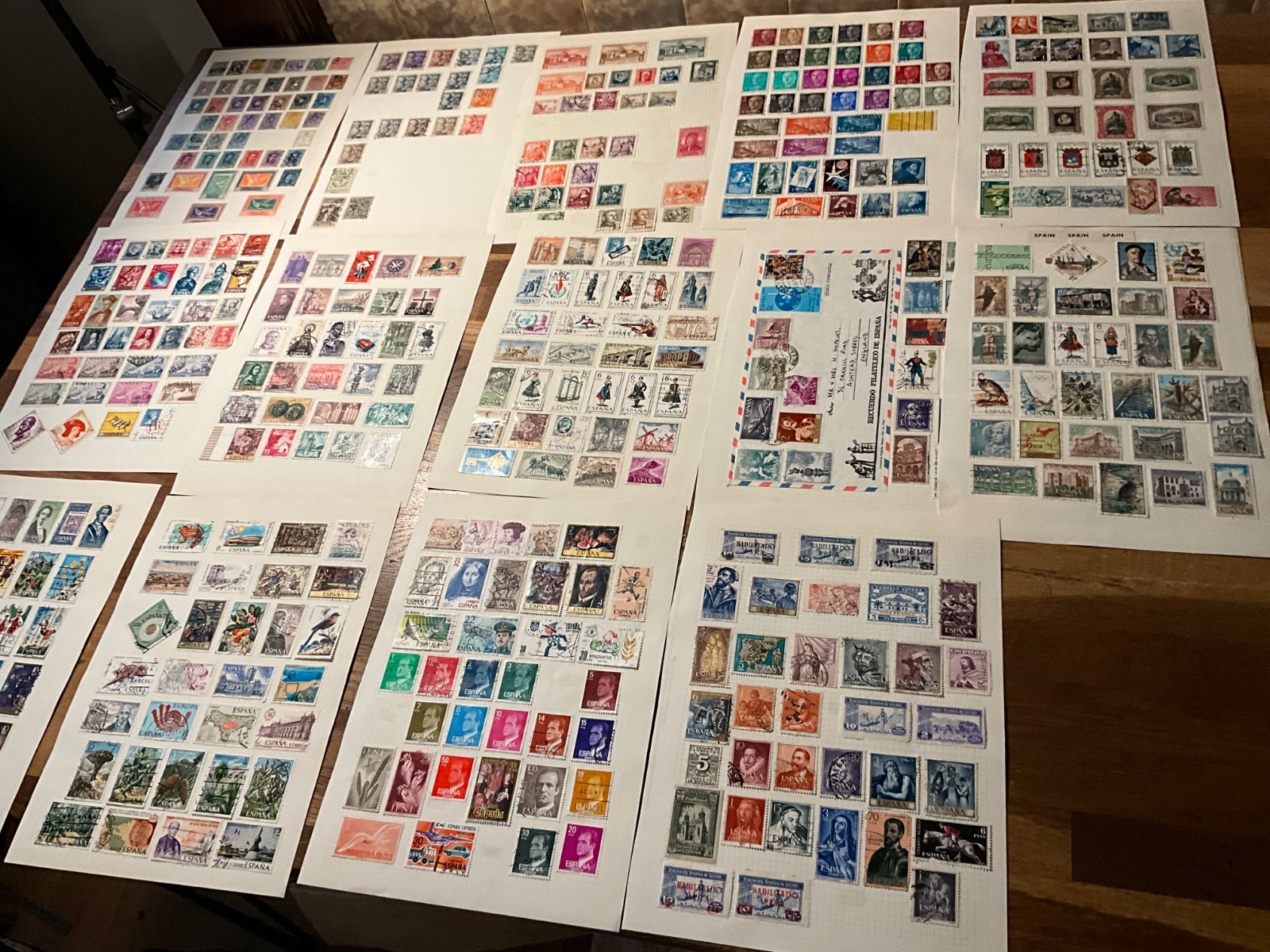 Spain Stamps Collection -  1800- to modern on leaves mint & used hinged x11