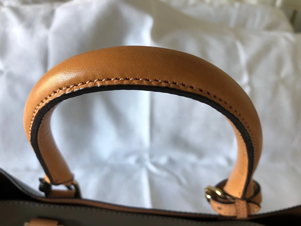 OROTON Sydney Tote in dark olive/macron - Image 4 of 4