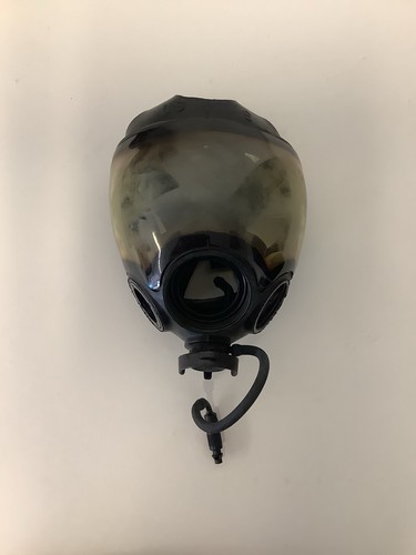 MSA Millennium Full Face Mask CBRN Riot Control Size Small W/ No Voice Amplifier