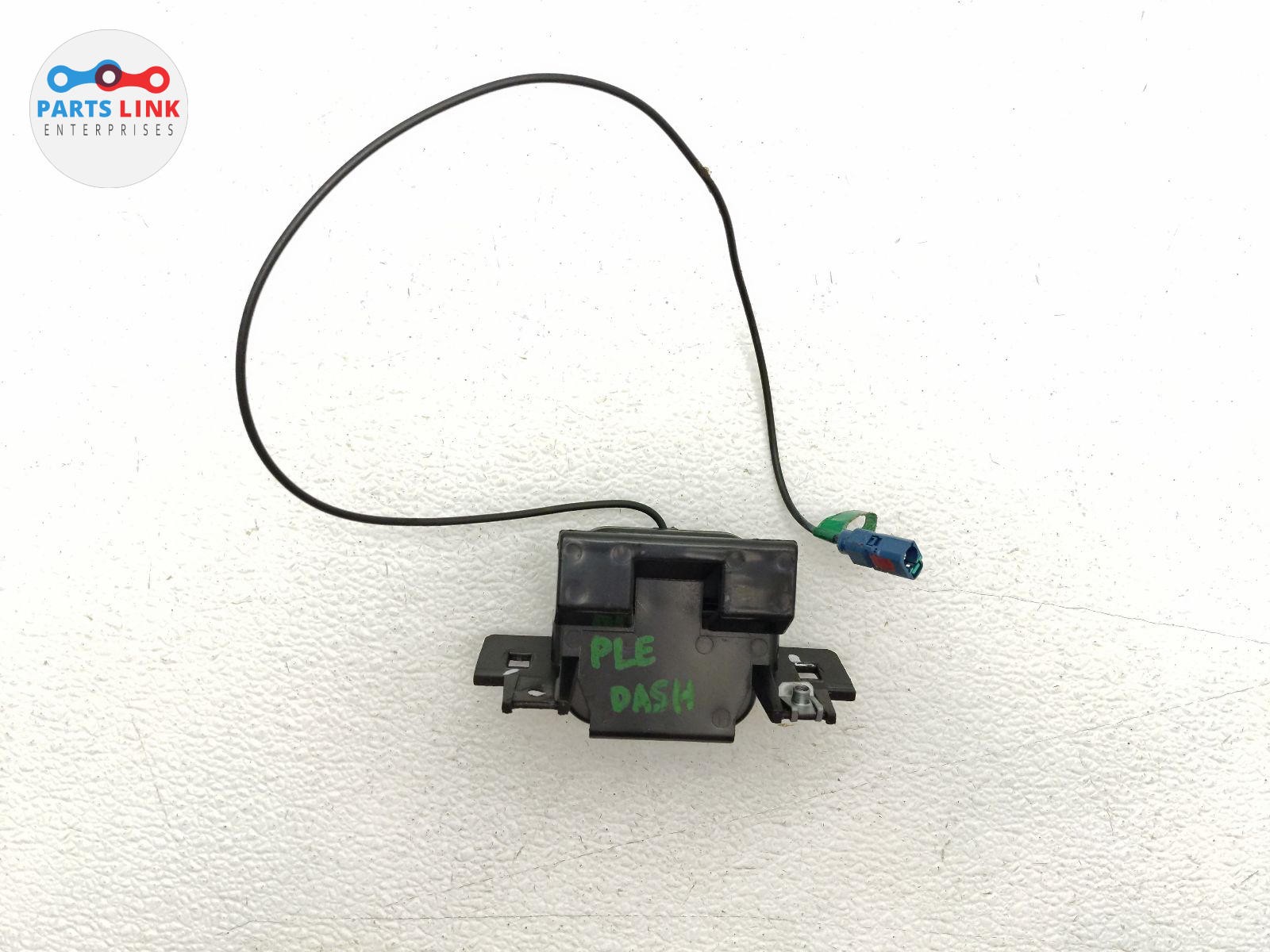 2007-19 MASERATI GranTurismo NAVIGATION GPS ANTENNA MODULE 236503 GranCabrio 145