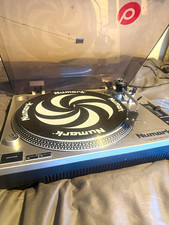 Numark turntable and vmx all cables to come with it