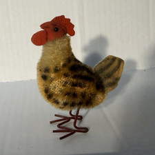 This is a vintage Steiff Tier 3340/10 mohair hen.