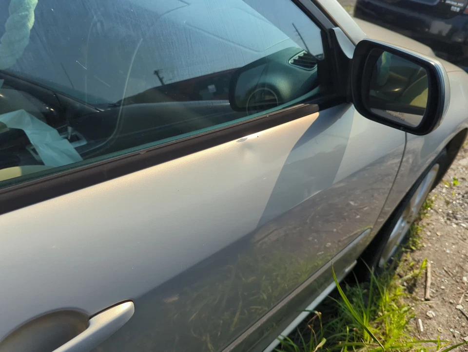 2003-2008 Mazda 6 Passenger Front Door Oem ALHGG Foto 2 de 4