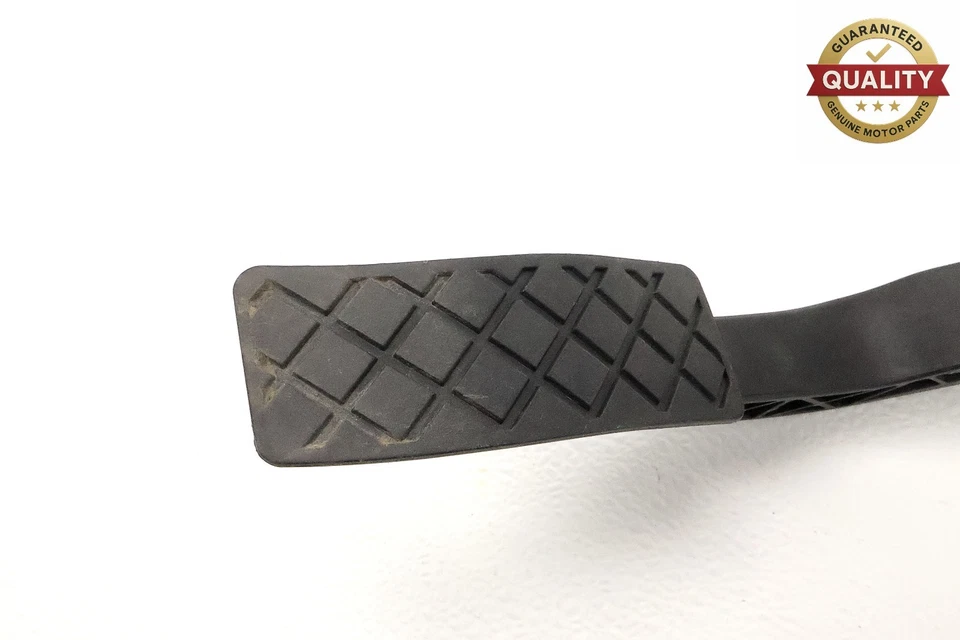 2012-2018 奥迪 A6 四轮前地板加速器气体踏板带传感器原始设备制造商 — 第 2/4 张图片