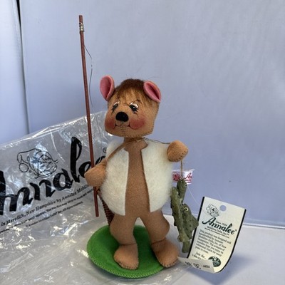 Vintage Annalee Mobilitee 8'' Fishing Bear with basket. Made in USA New