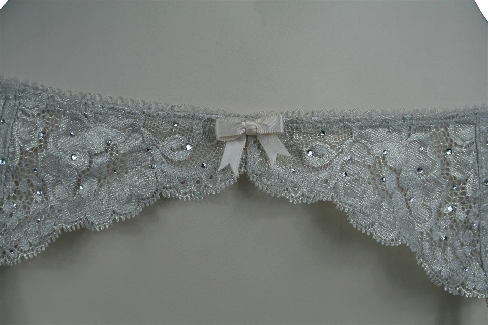 Beige Victoria's Secret Garter Belt Shiny Floral Lace, Jewels Bow Size M/L - Image 4 of 4