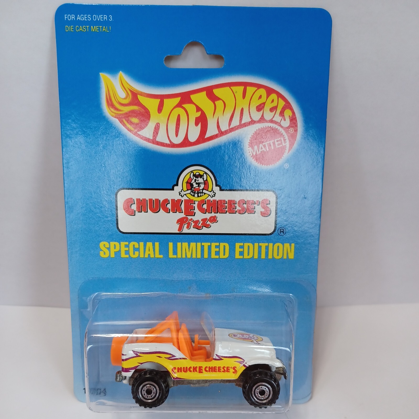 Hot Wheels Chuck E Cheese Trailbuster Jeep White limited edition