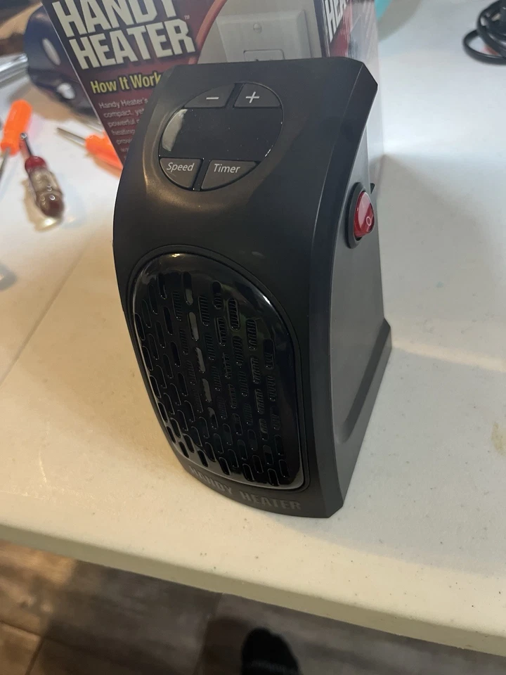 Handy Heater Wall Outlet Space Heater 350W Adjustable Thermostat Timer -Works - Image 3 of 4