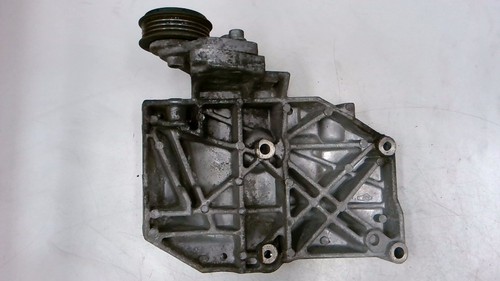 Träger Klimakompressor 038260885C VW Passat Variant 1.9 TDI Bj 2004 3BG/3BL/3BS