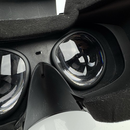 Oculus Rift S Headset (Headset Only) – Tested and Working - Great Condition - Picture 11 of 12