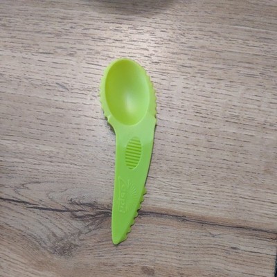 New 2 In 1 Plastic Kiwi Spoon Fruit Utensils 