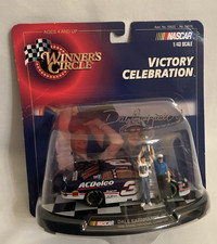 NASCAR Winners Circle 1:43 Scale Victory Celebration Die Cast Dale Earnhardt Car